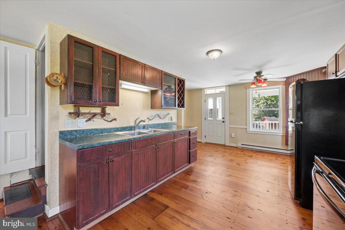 10927 Sixes Rd Property Photo 49