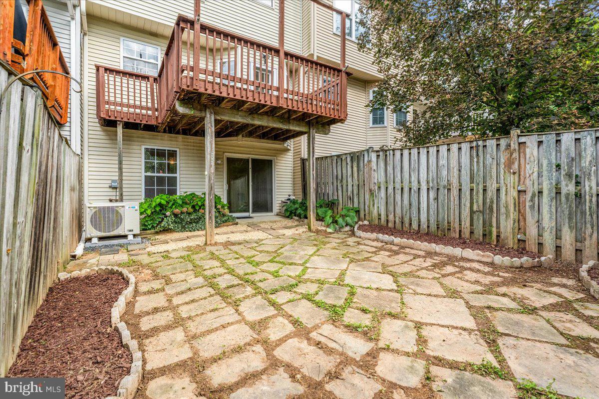6104 Pine Ridge Ter Property Photo 34