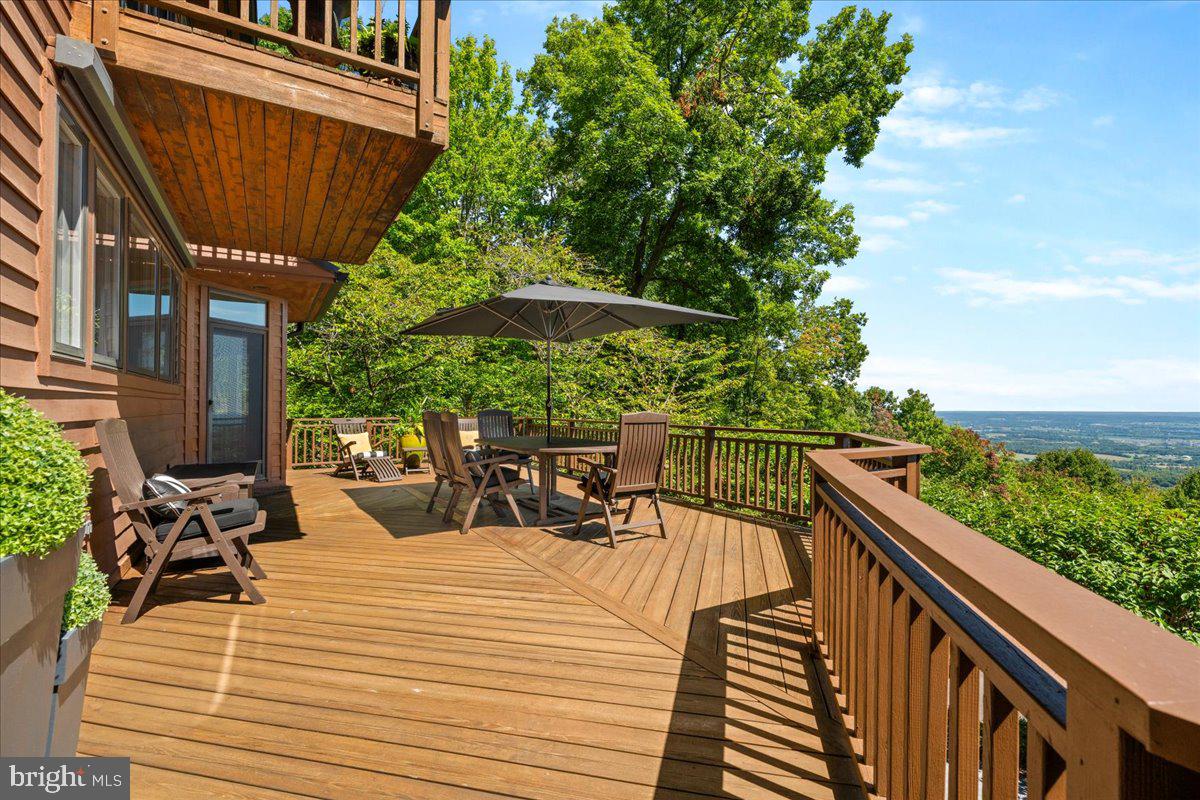 5506 Bootjack Dr Property Photo 34