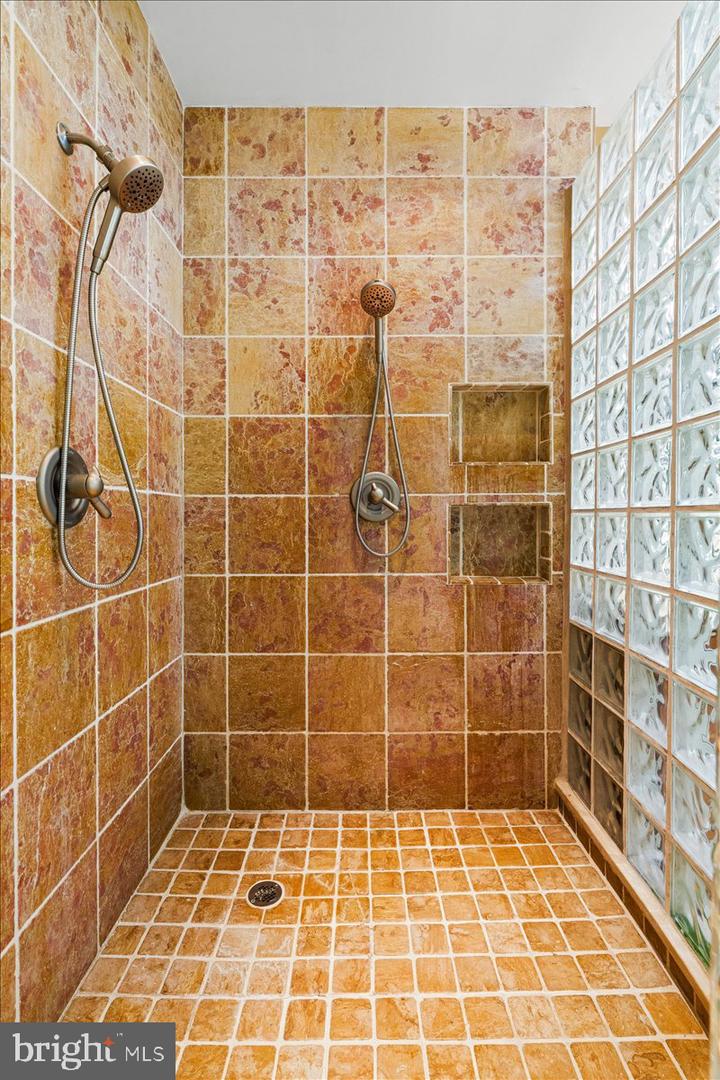5506 Bootjack Dr Property Photo 46