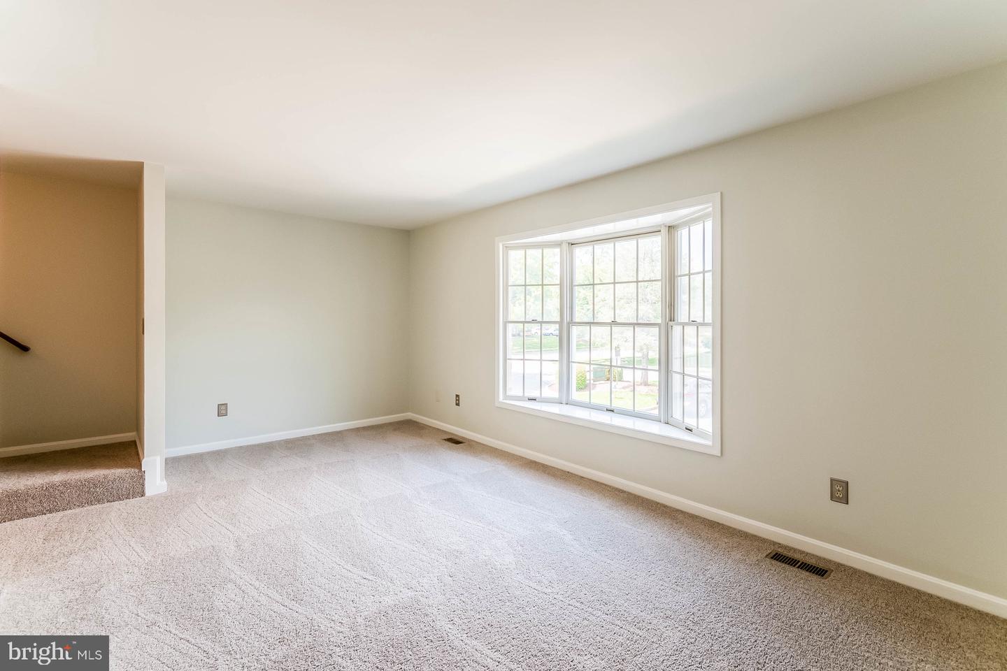 5707 Chase Ct Property Photo 9