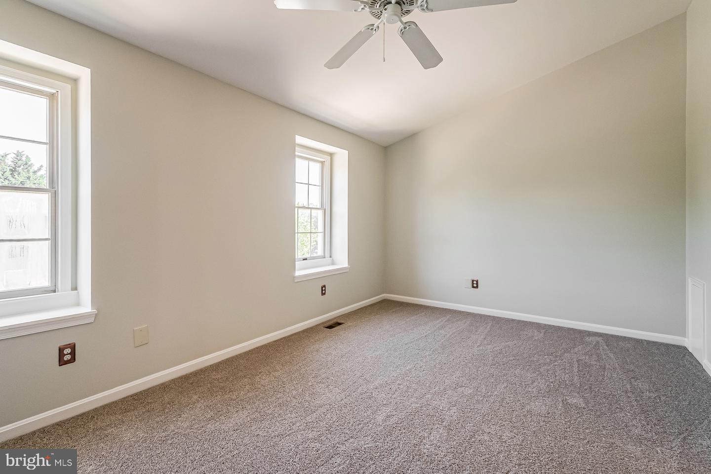 5707 Chase Ct Property Photo 11