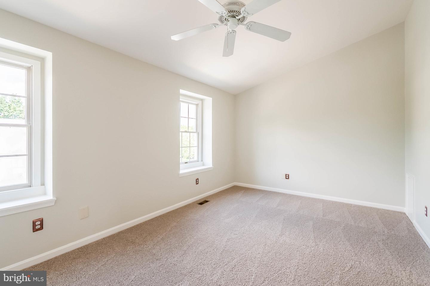5707 Chase Ct Property Photo 12
