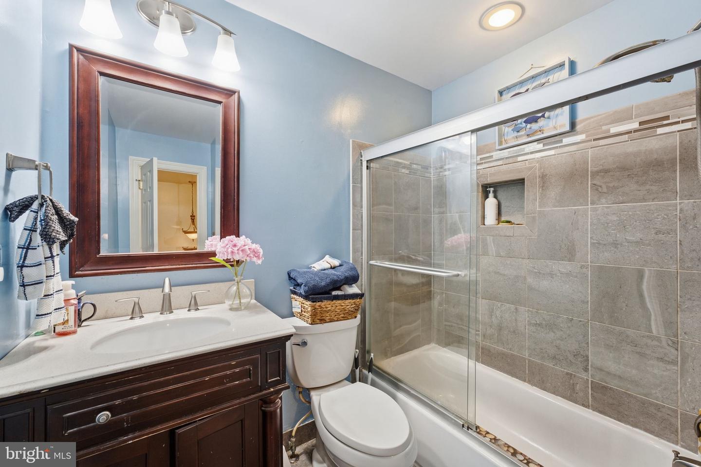 5204 Bamburg Ct Property Photo 33