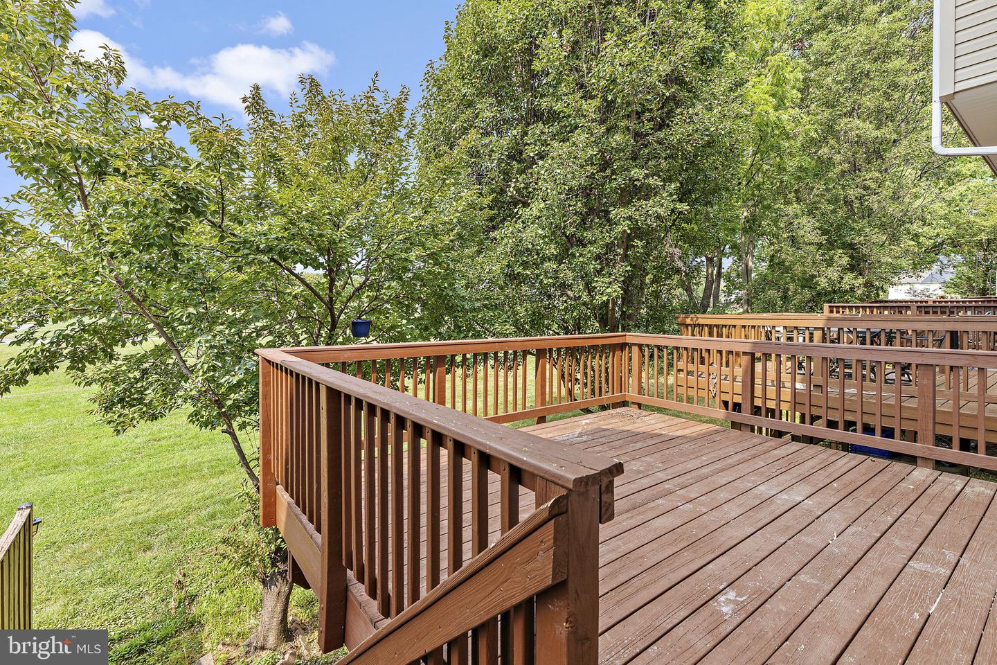 7108 Ladd Cir Property Photo 25