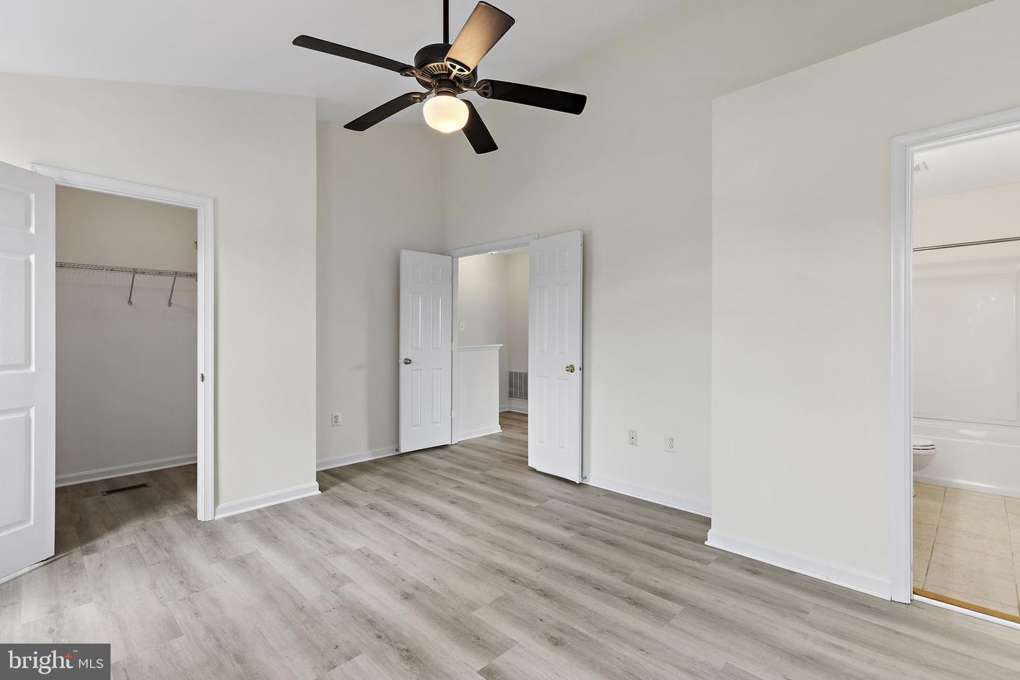 7108 Ladd Cir Property Photo 30
