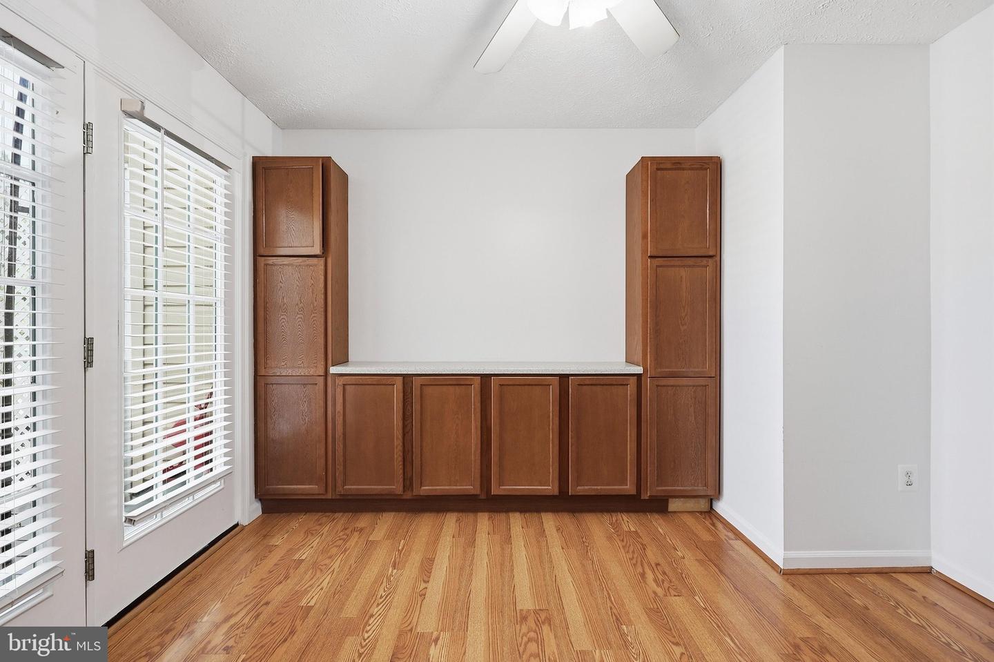 6510 Ellington Way Property Photo 11