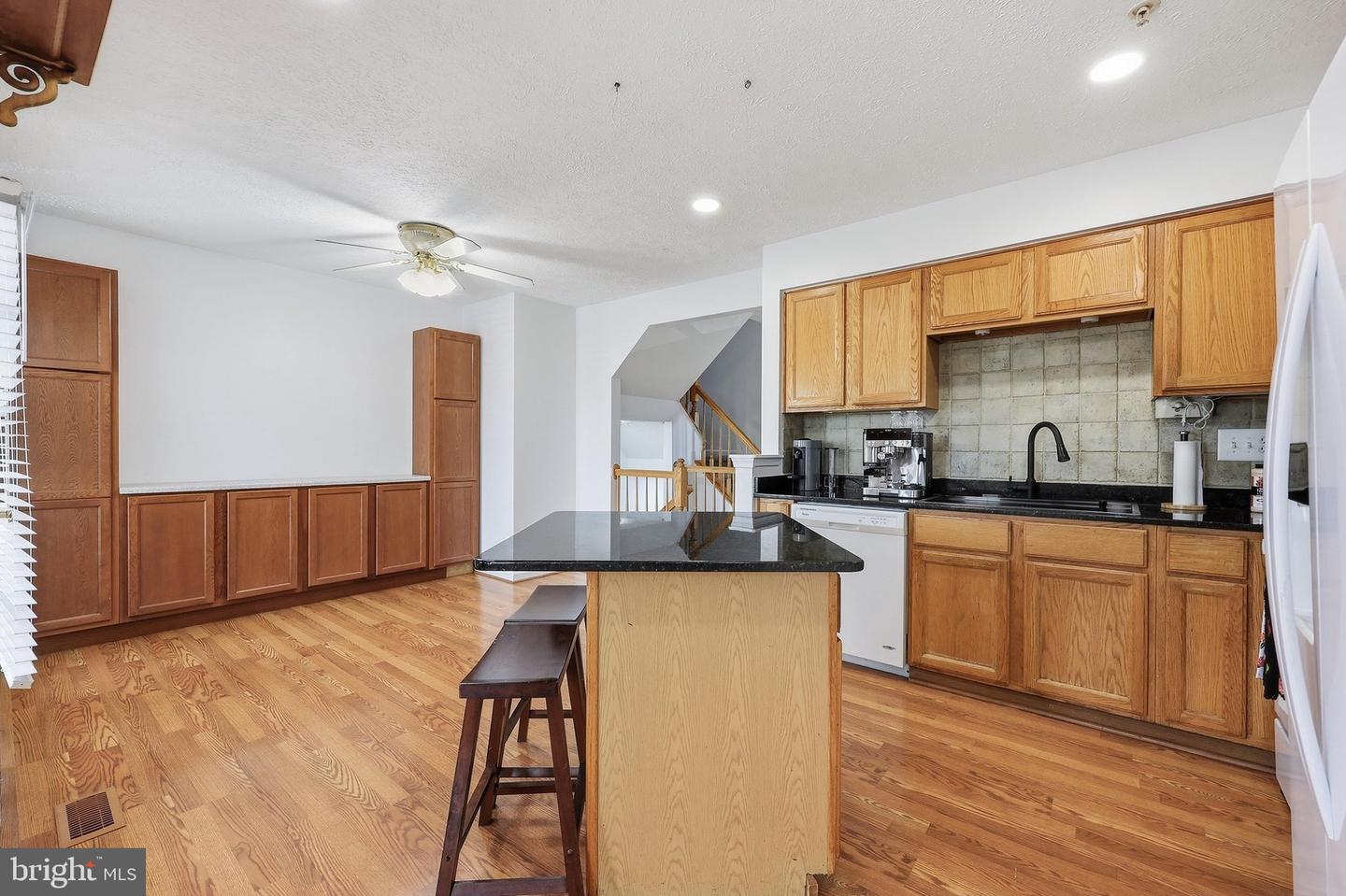 6510 Ellington Way Property Photo 16