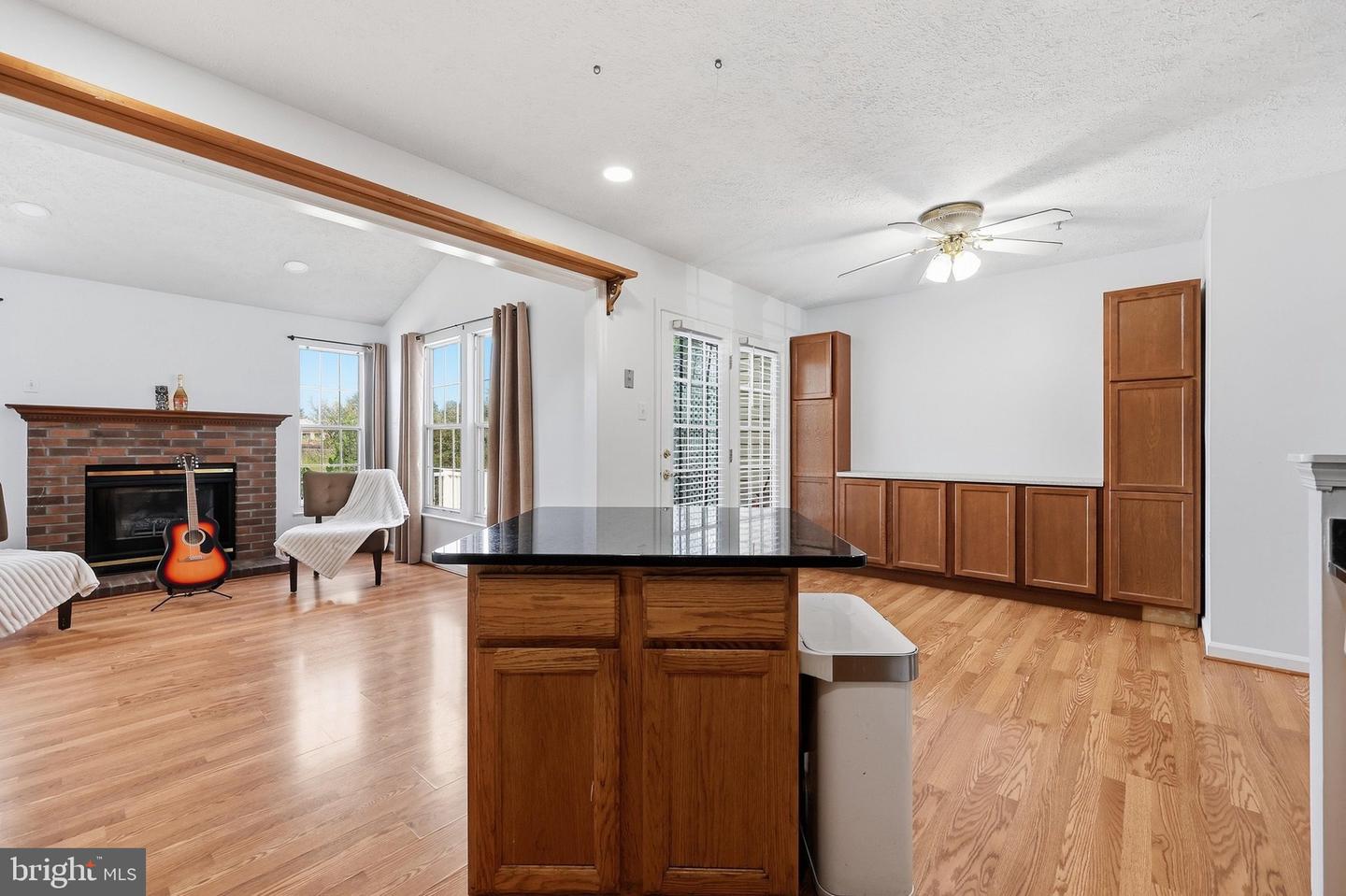 6510 Ellington Way Property Photo 17