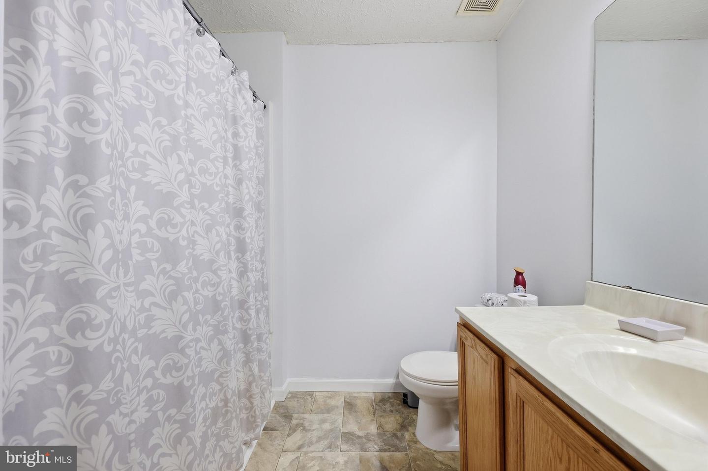 6510 Ellington Way Property Photo 37