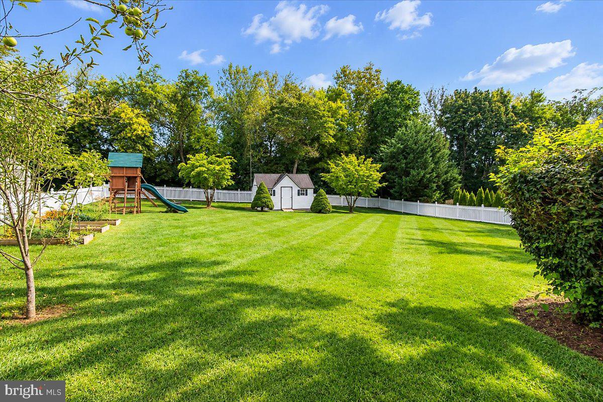 117 Mina Dr Property Photo 49