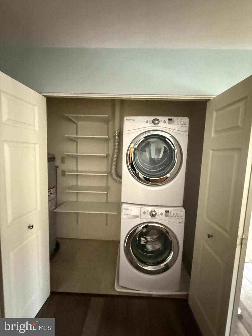 8201 Blue Heron Dr #2d Property Photo 13
