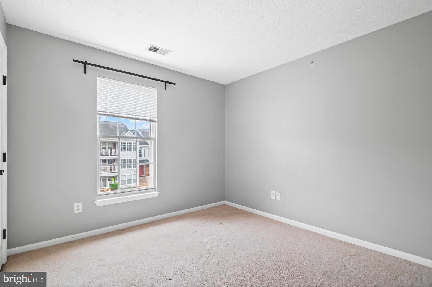 611 Himes Ave #109 Property Photo 17