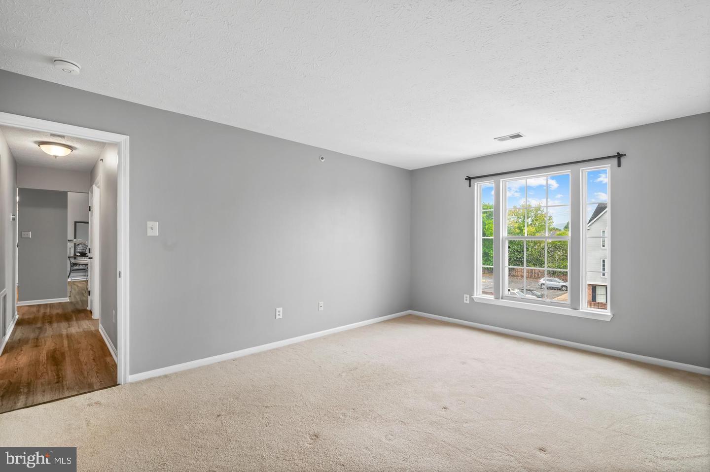 611 Himes Ave #109 Property Photo 20