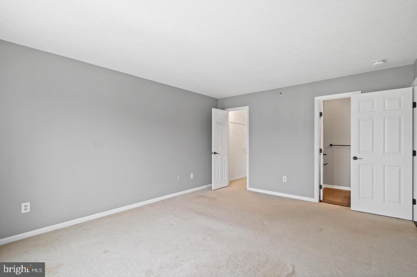 611 Himes Ave #109 Property Photo 22