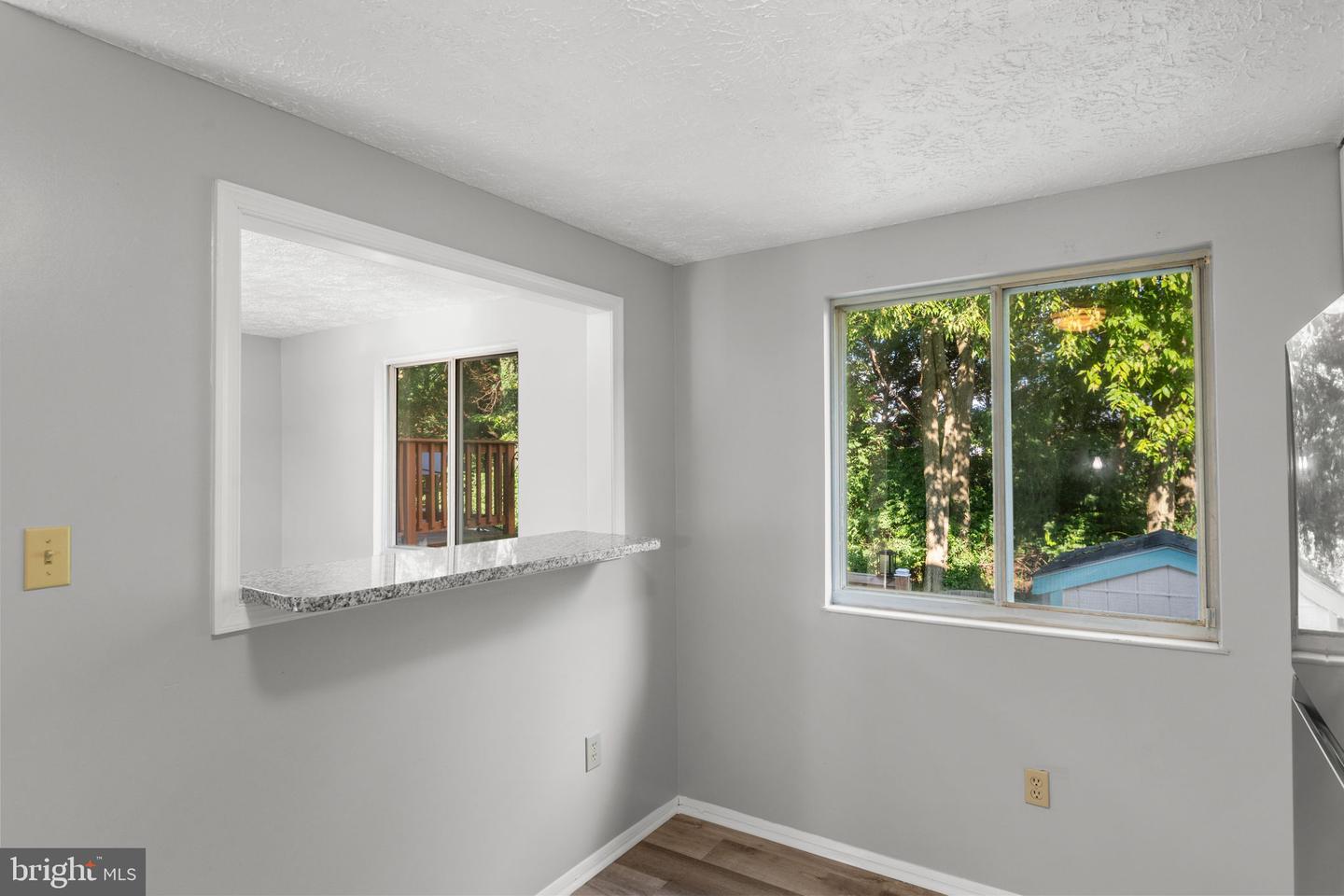 7041 Hames Ct Property Photo 10