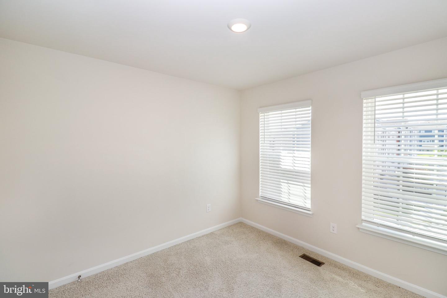 1253 Apollo Dr Property Photo 63