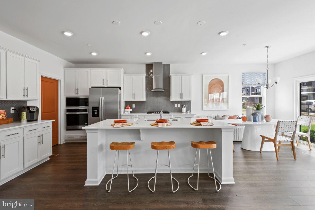 468 Ensemble Way Property Photo 8