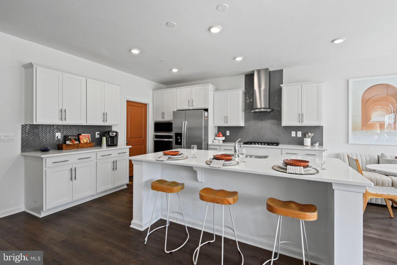468 Ensemble Way Property Photo 9