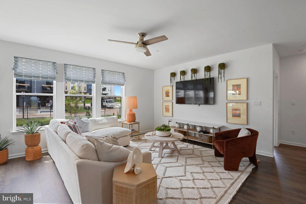 468 Ensemble Way Property Photo 12