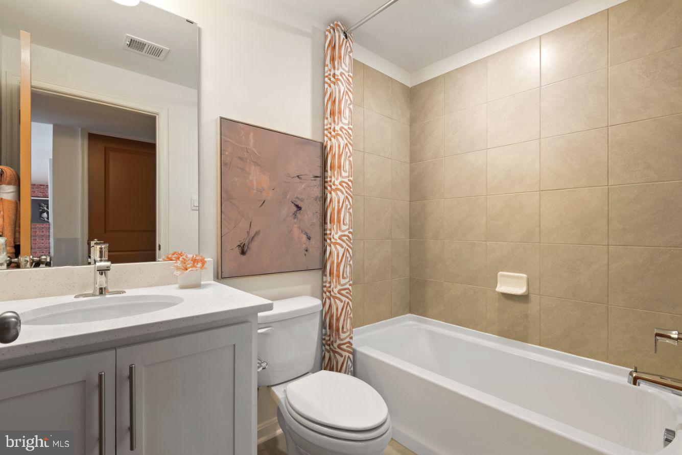 468 Ensemble Way Property Photo 35