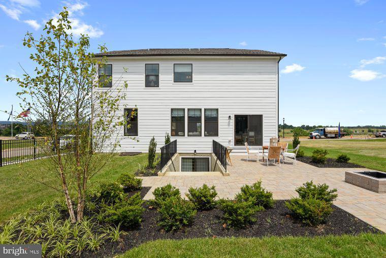 468 Ensemble Way Property Photo 37
