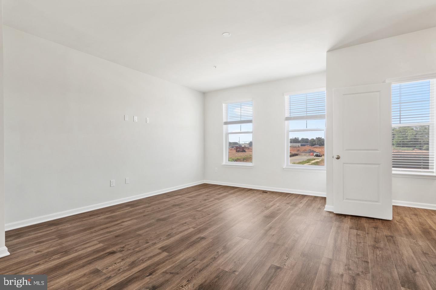 707 Compass Way Property Photo 14