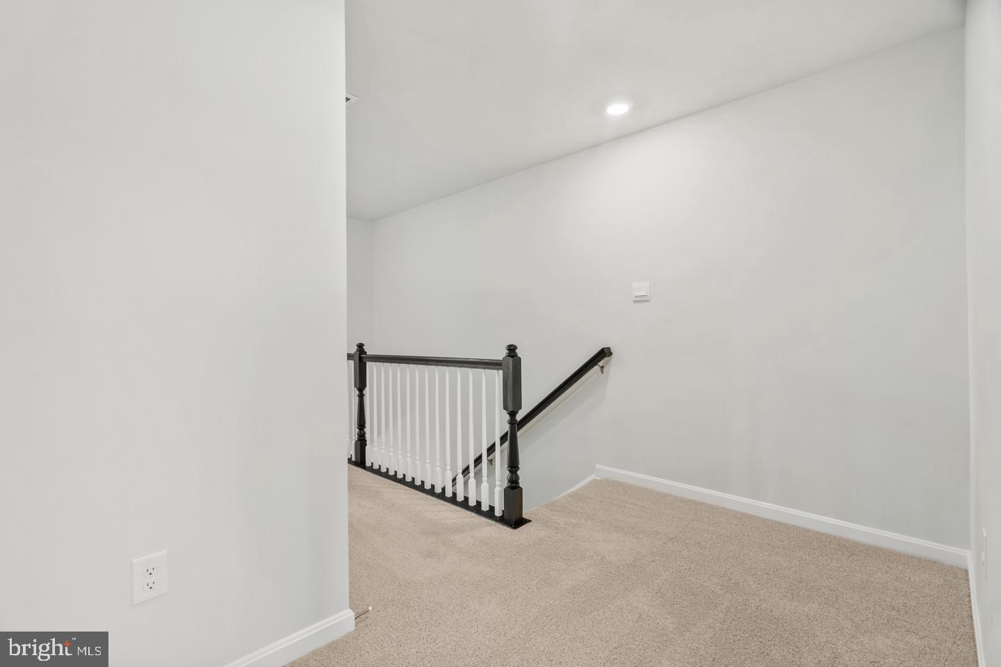 707 Compass Way Property Photo 25