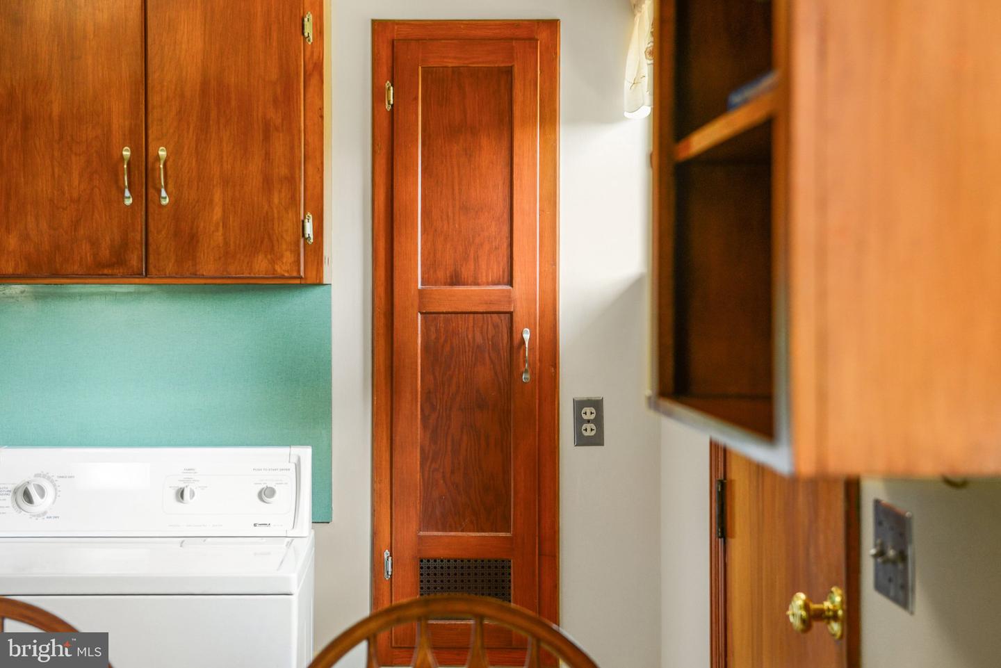 205 Franklin St Property Photo 56