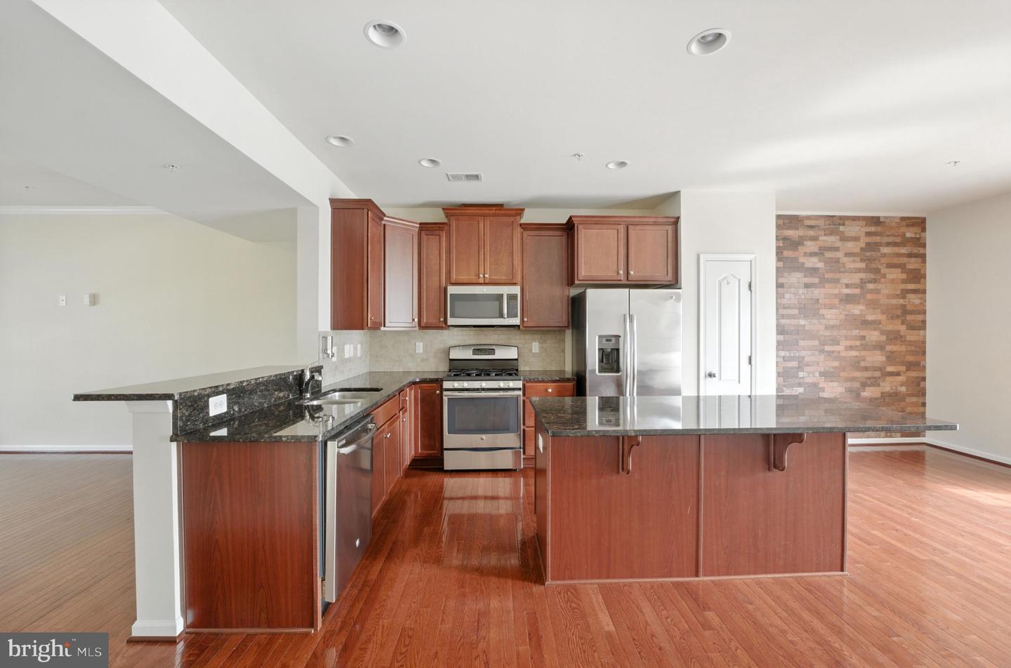 2738 Egret Way Property Photo 8