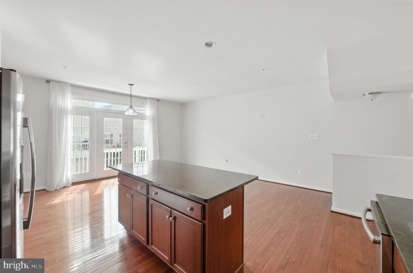 2738 Egret Way Property Photo 11