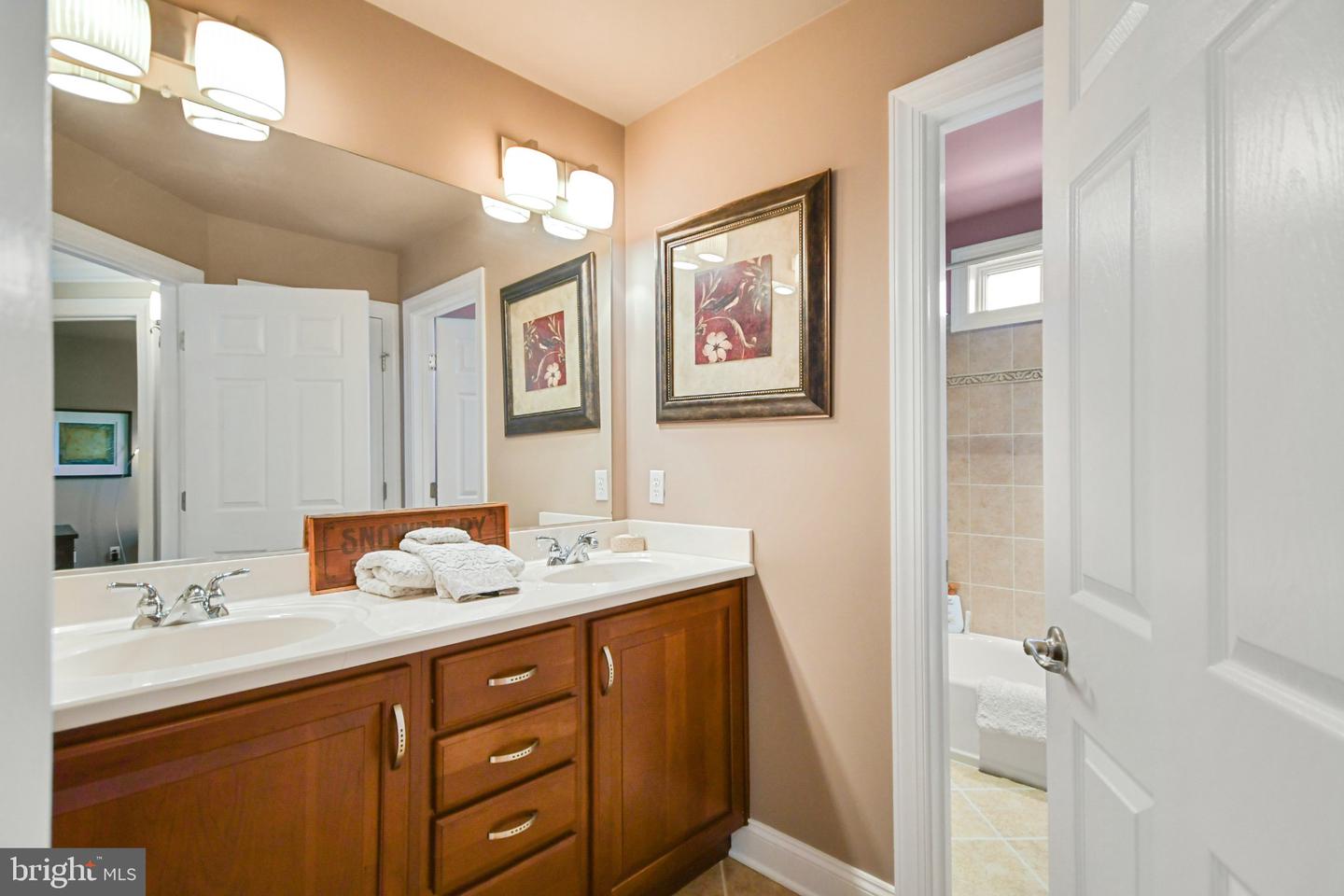 4606 Mockingbird Ln Property Photo 47