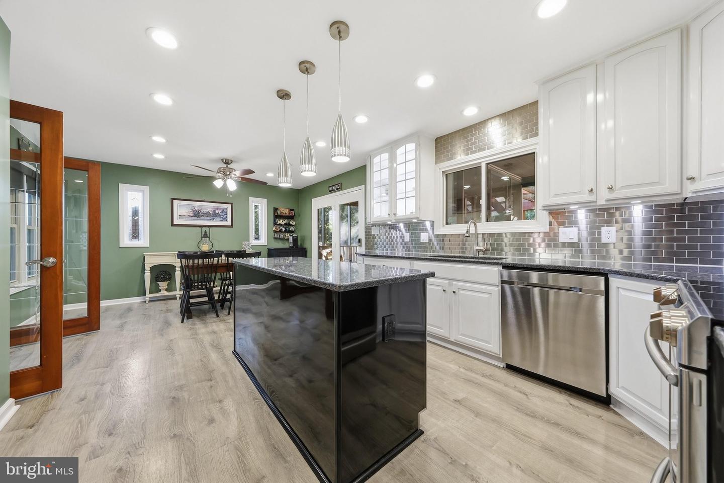 6938 Fox Chase Rd Property Photo 18