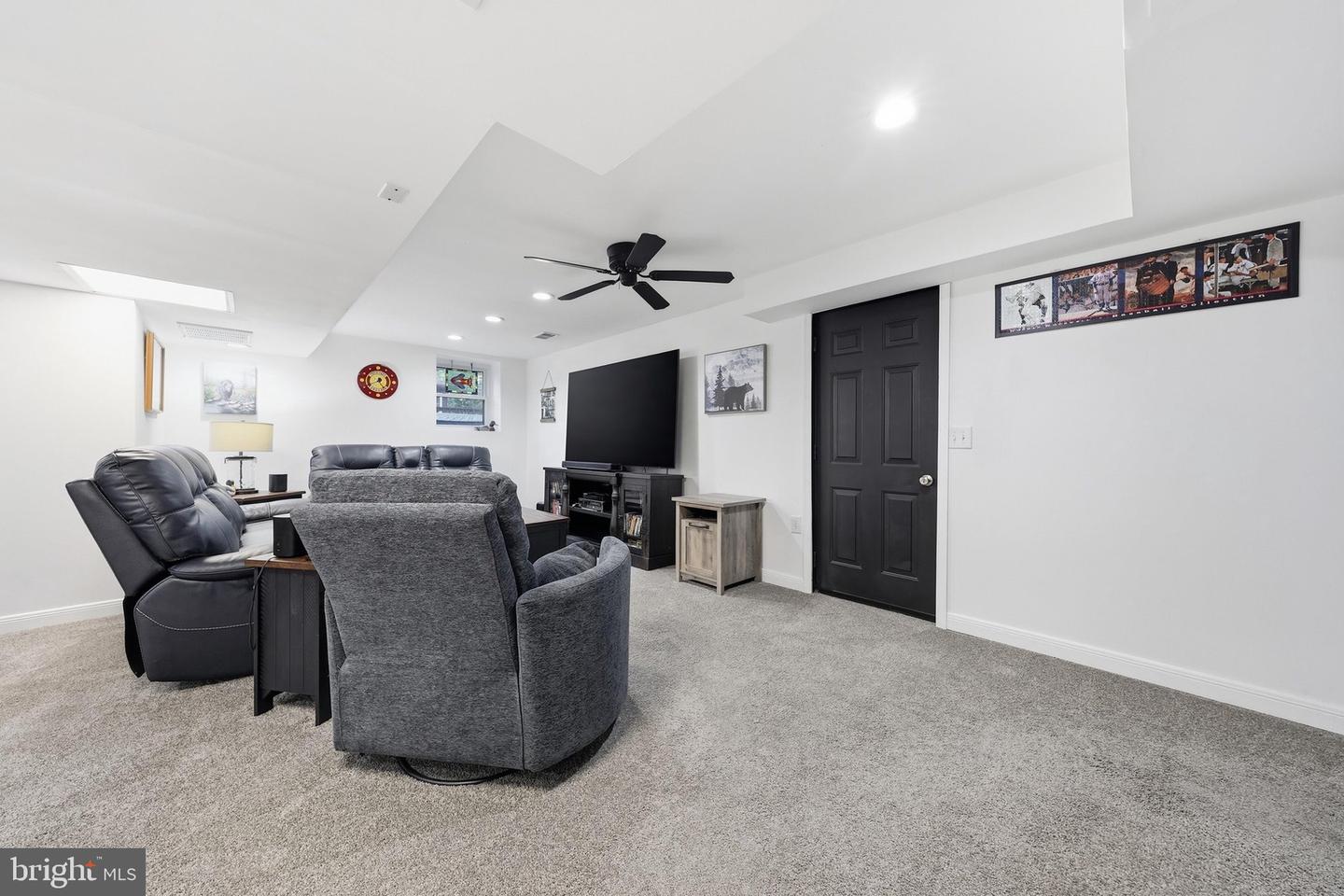 6938 Fox Chase Rd Property Photo 33