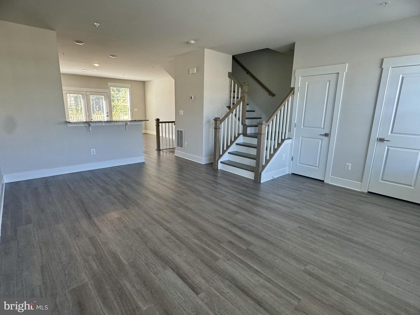 2924 Osprey Way Property Photo 5