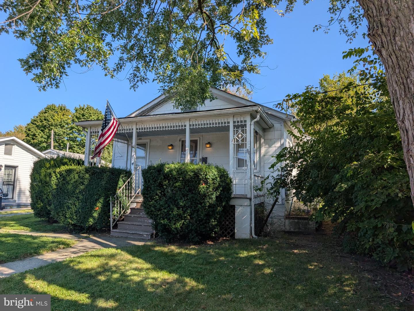 4 Key Ave Property Photo 1