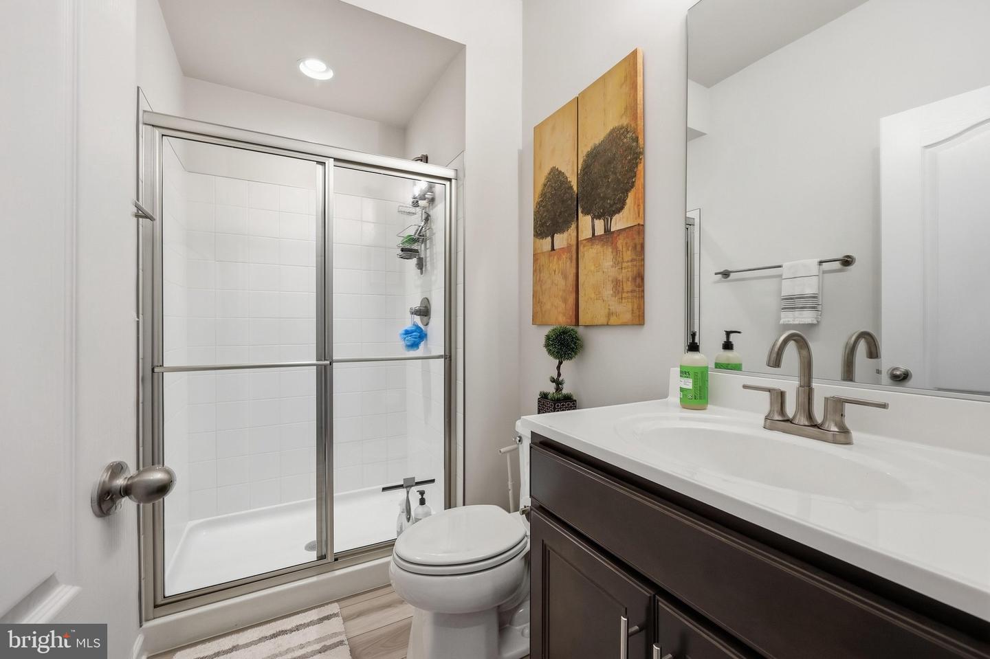 1731 Evansberry Dr Property Photo 8