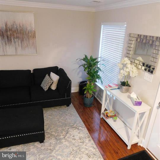 567 Lancaster Pl #567 Property Photo 2