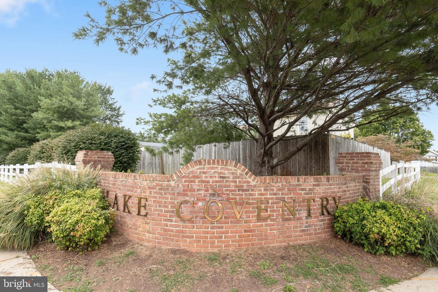 236 Lake Coventry Dr Property Photo 78