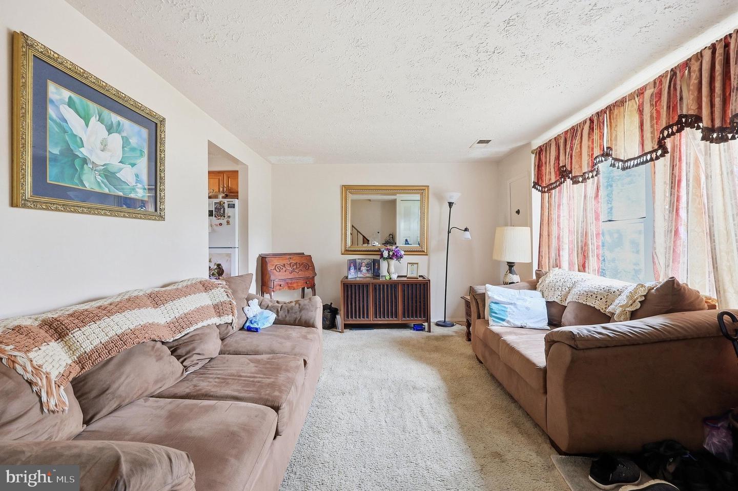 6612 Pebble Ct Property Photo 6