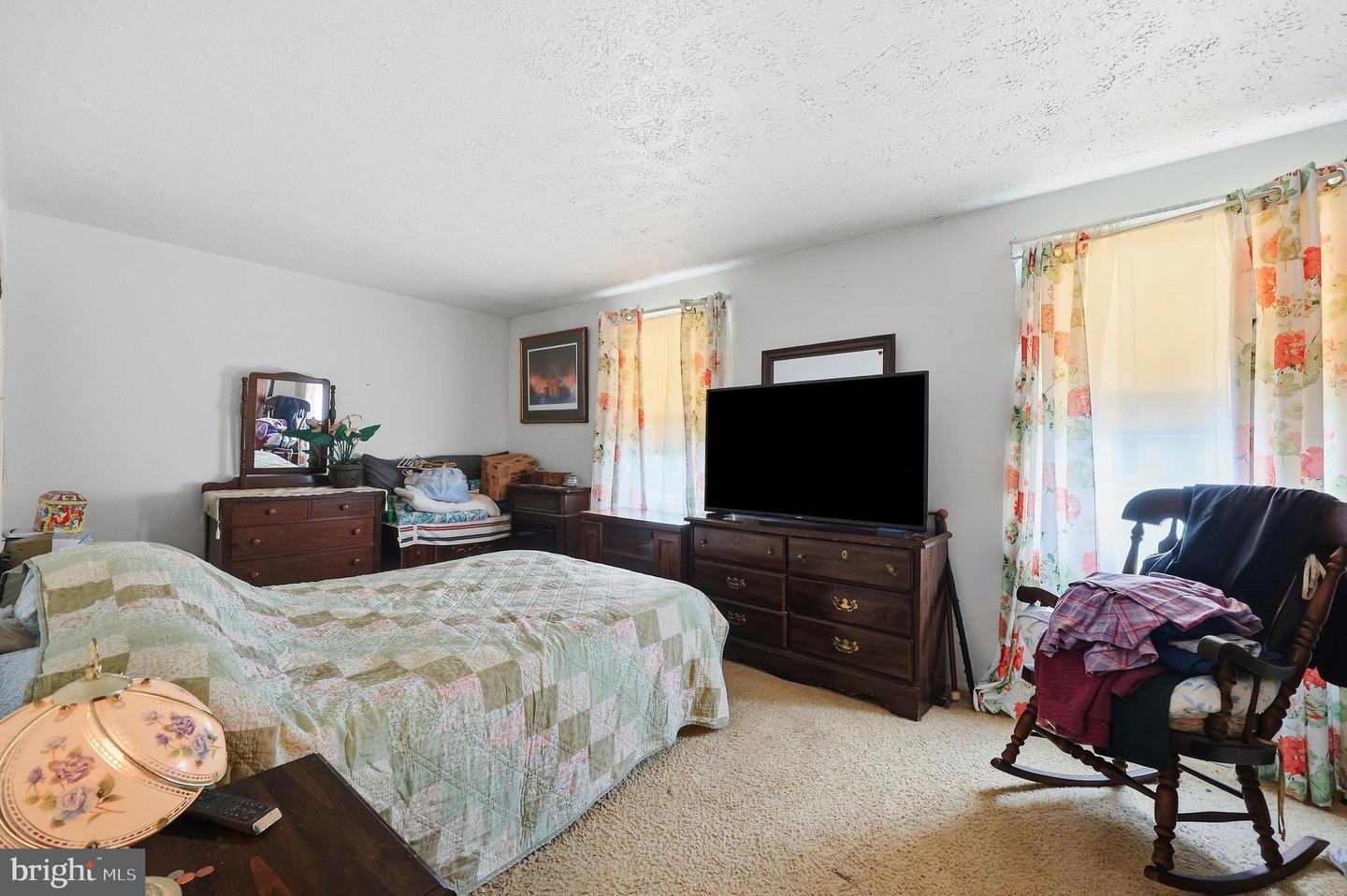 6612 Pebble Ct Property Photo 25