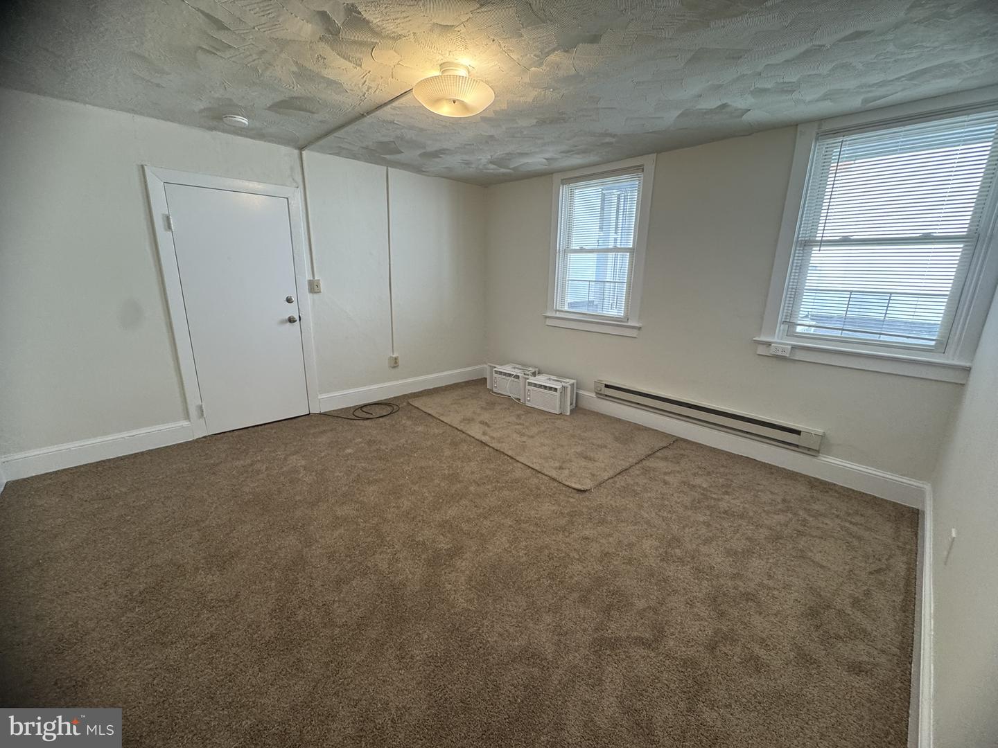 41 E Patrick St #2 Property Photo 3