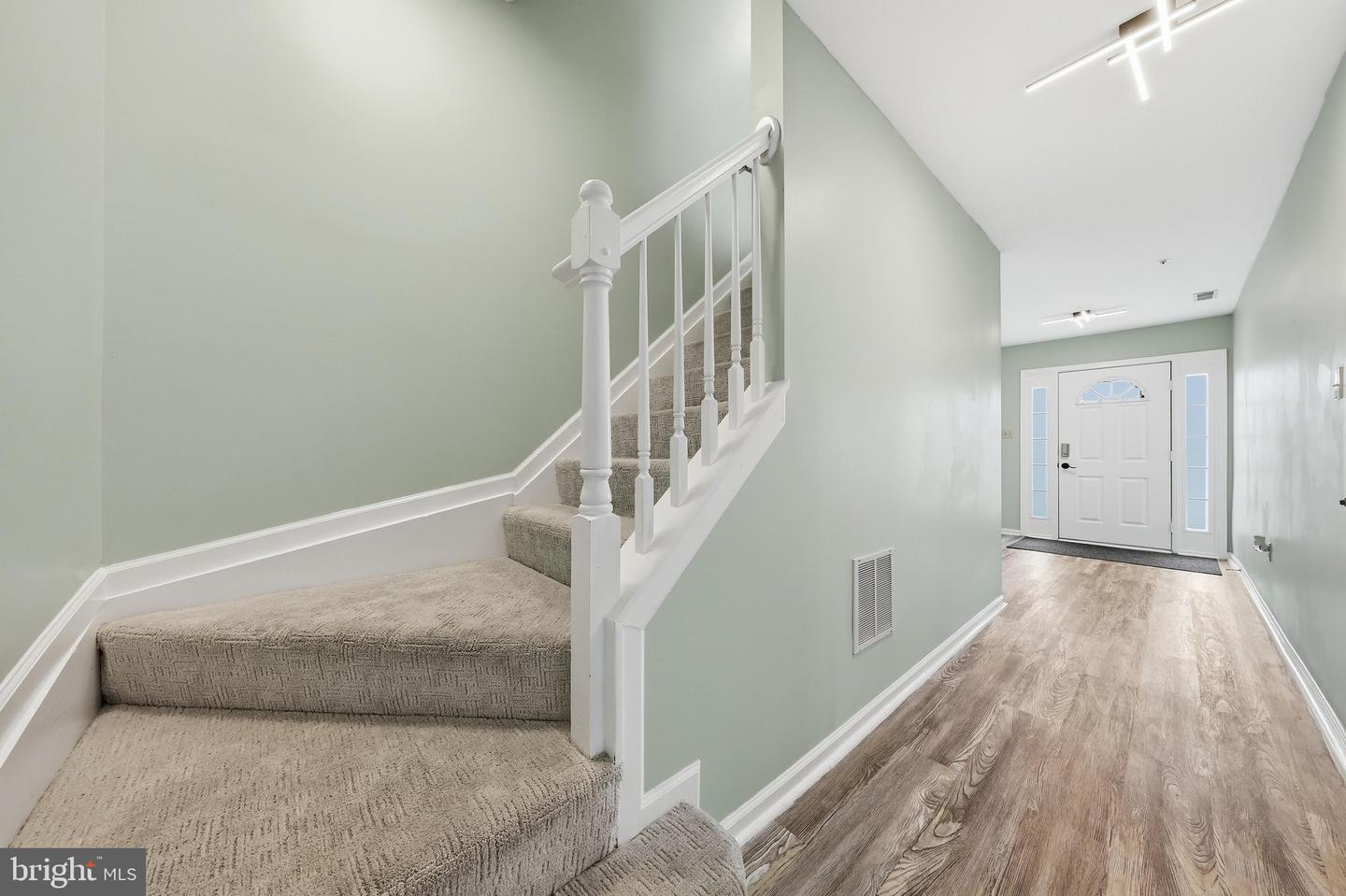 7130 Oberlin Cir Property Photo 2