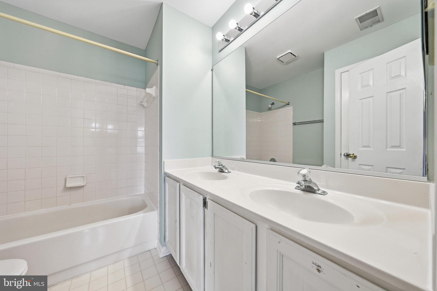 7130 Oberlin Cir Property Photo 22