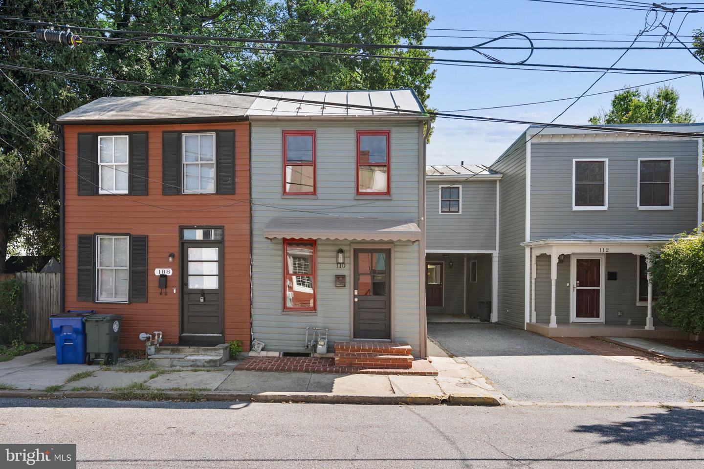 110 WATER ST Property Photo 1