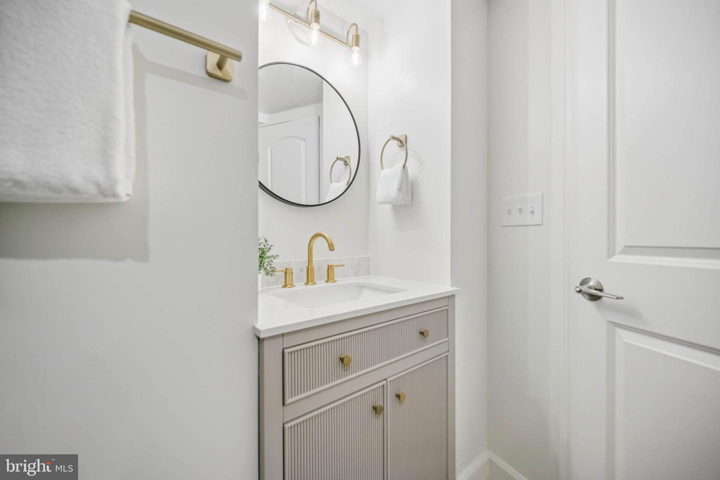 110 Water St Property Photo 20