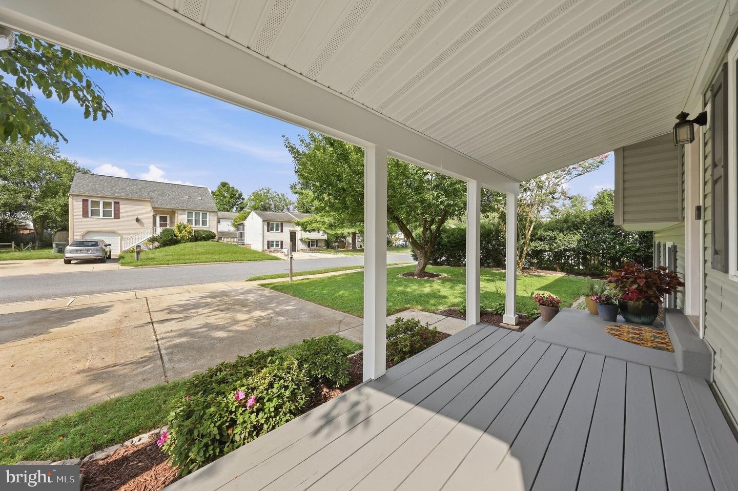 226 Thames Dr Property Photo 44