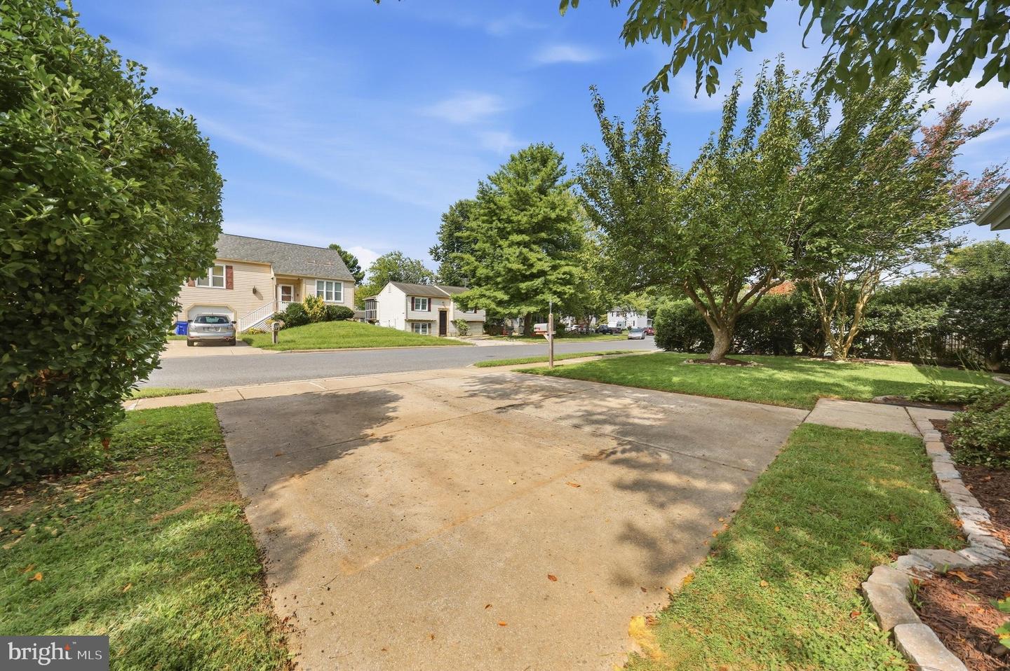 226 Thames Dr Property Photo 45