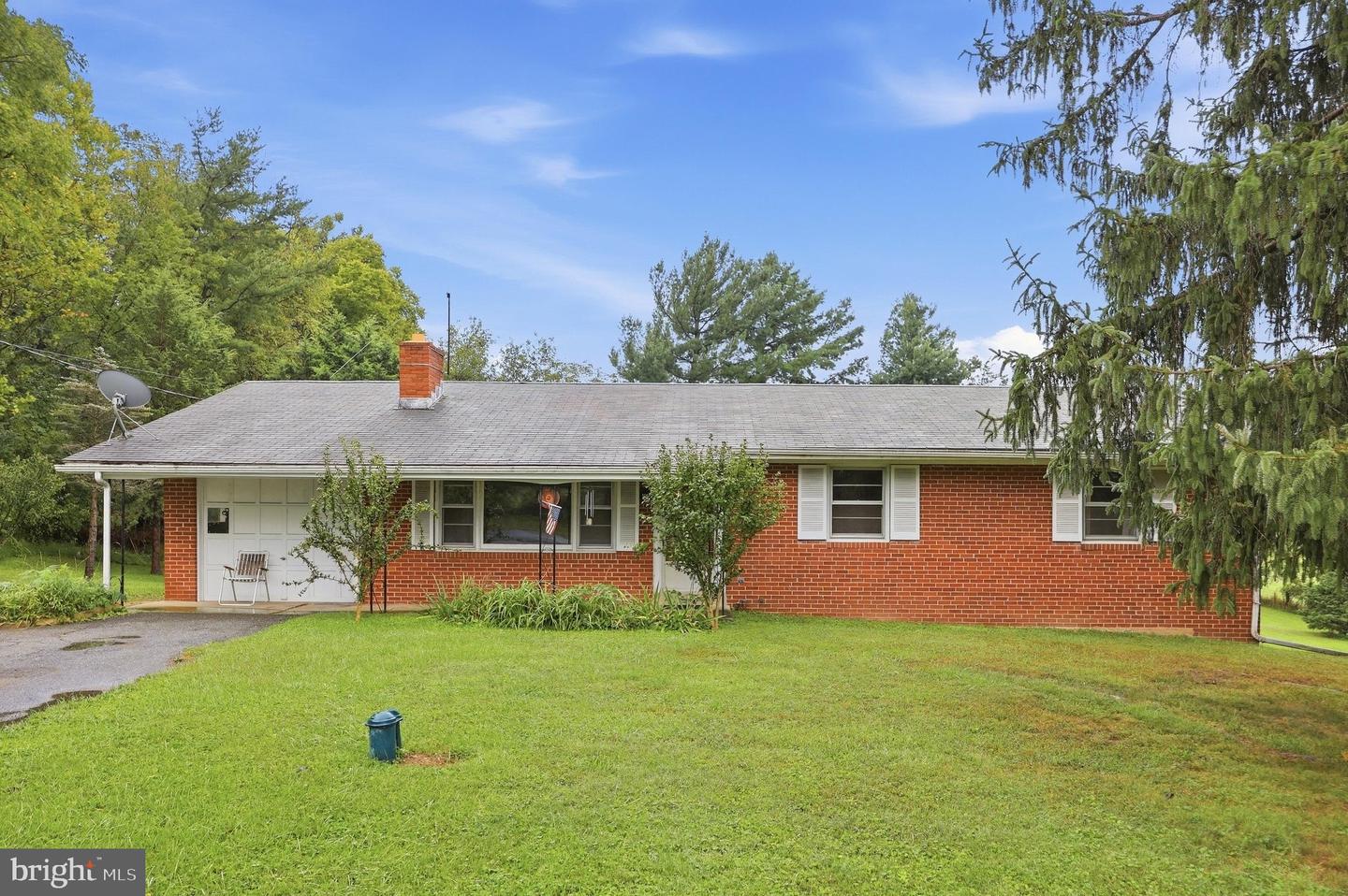 7303 Ira Sears Rd Property Photo 1