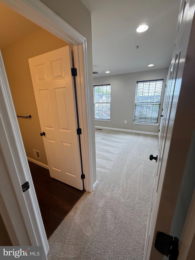 6510-h Daytona Ct #202 Property Photo 20